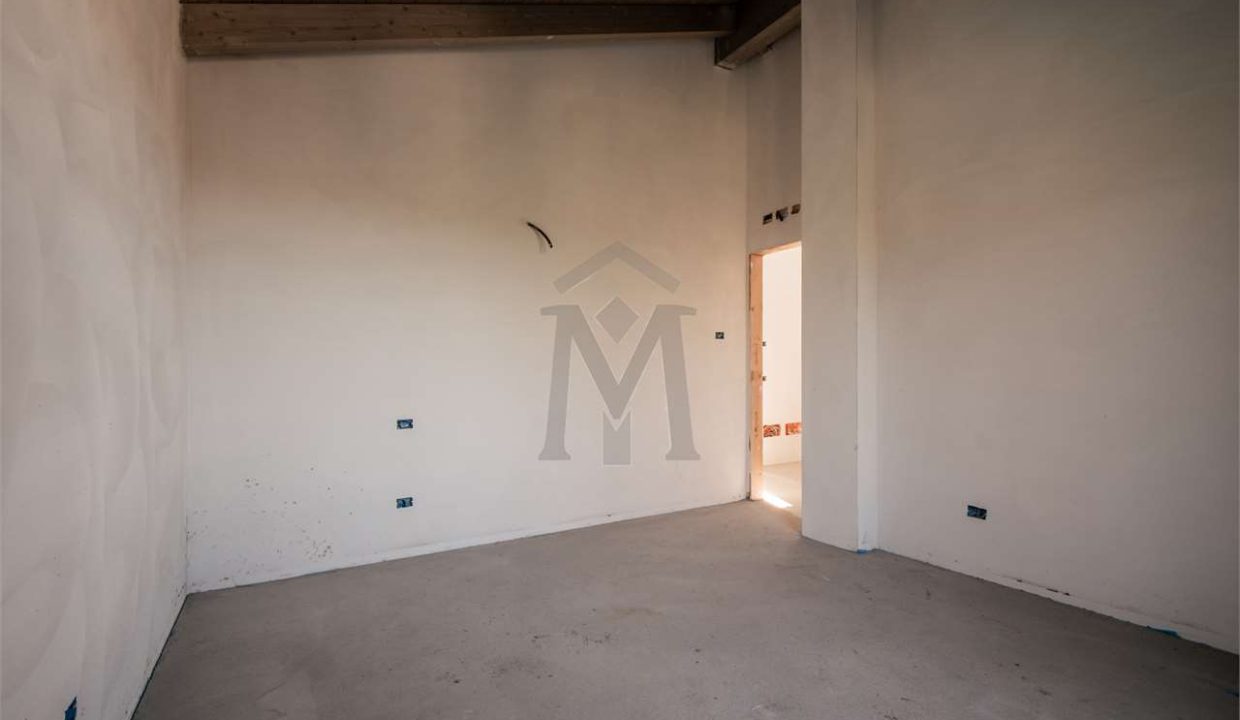 imm_46374-20251107111326-1280-