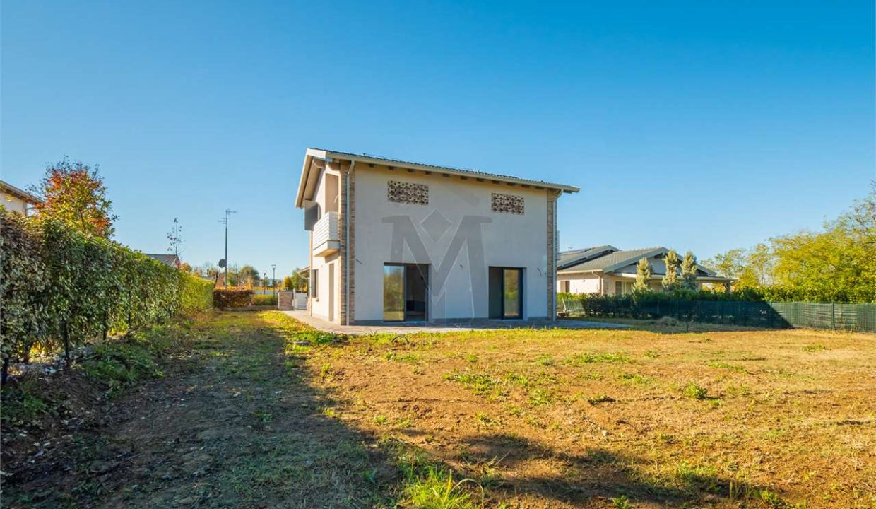 imm_46392-20251107110455-1280-