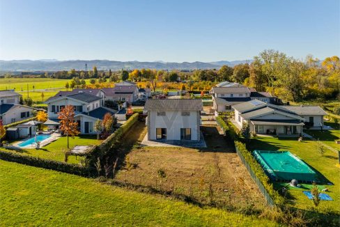 imm_46399-20251107110504-1280-