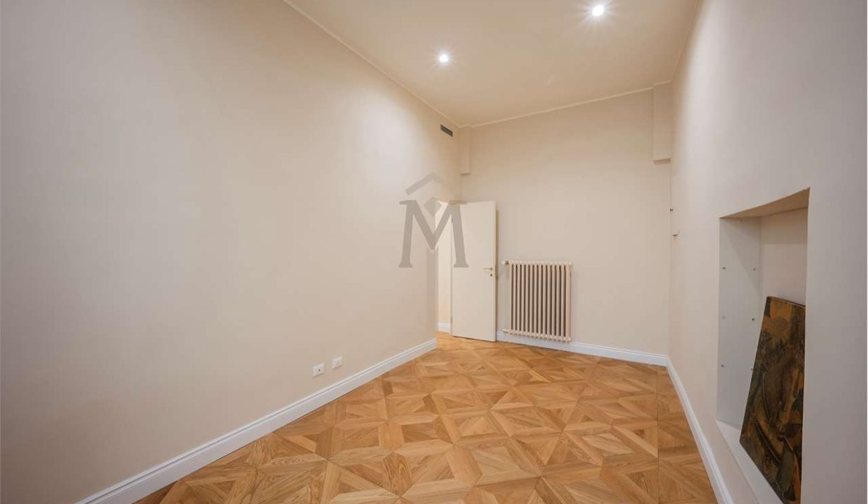 imm_46412-20251107160836-1280-