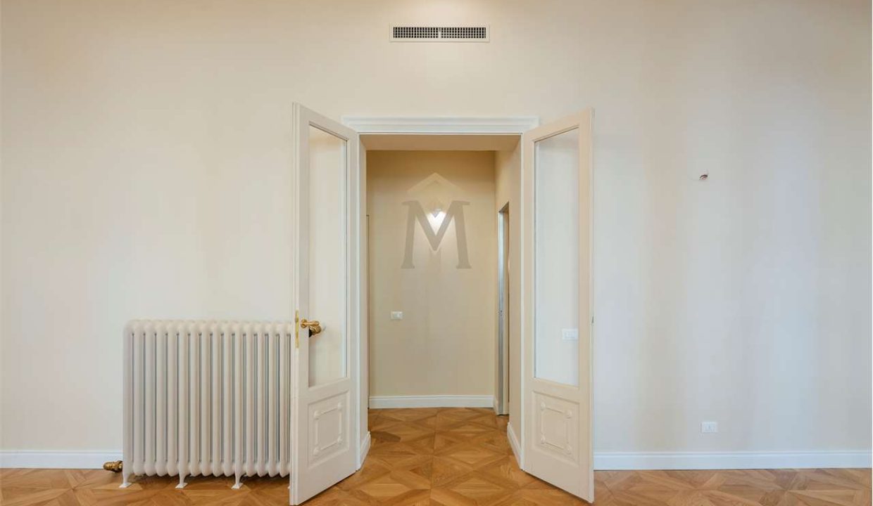 imm_46420-20251107161112-1280-