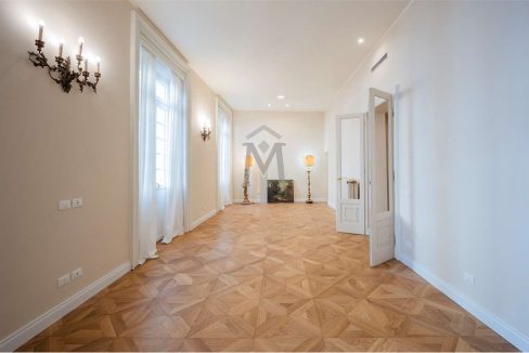 imm_46425-20251107112839-1280-