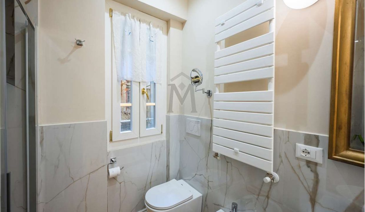 imm_46439-20251107162546-1280-