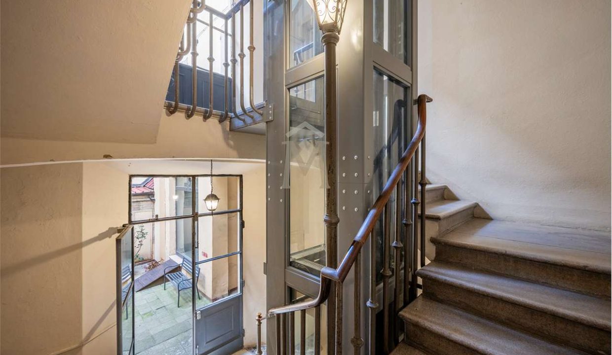 imm_46456-20251107163154-1280-