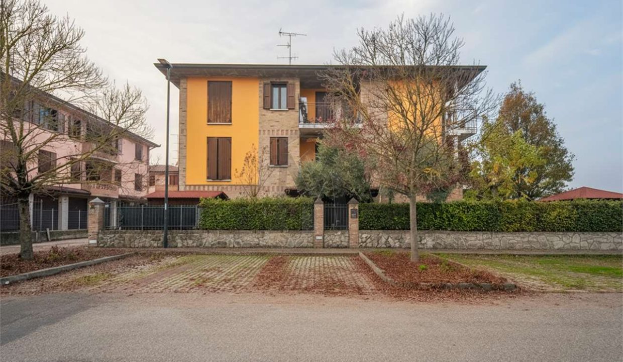 imm_46468-20251110181149-1280-