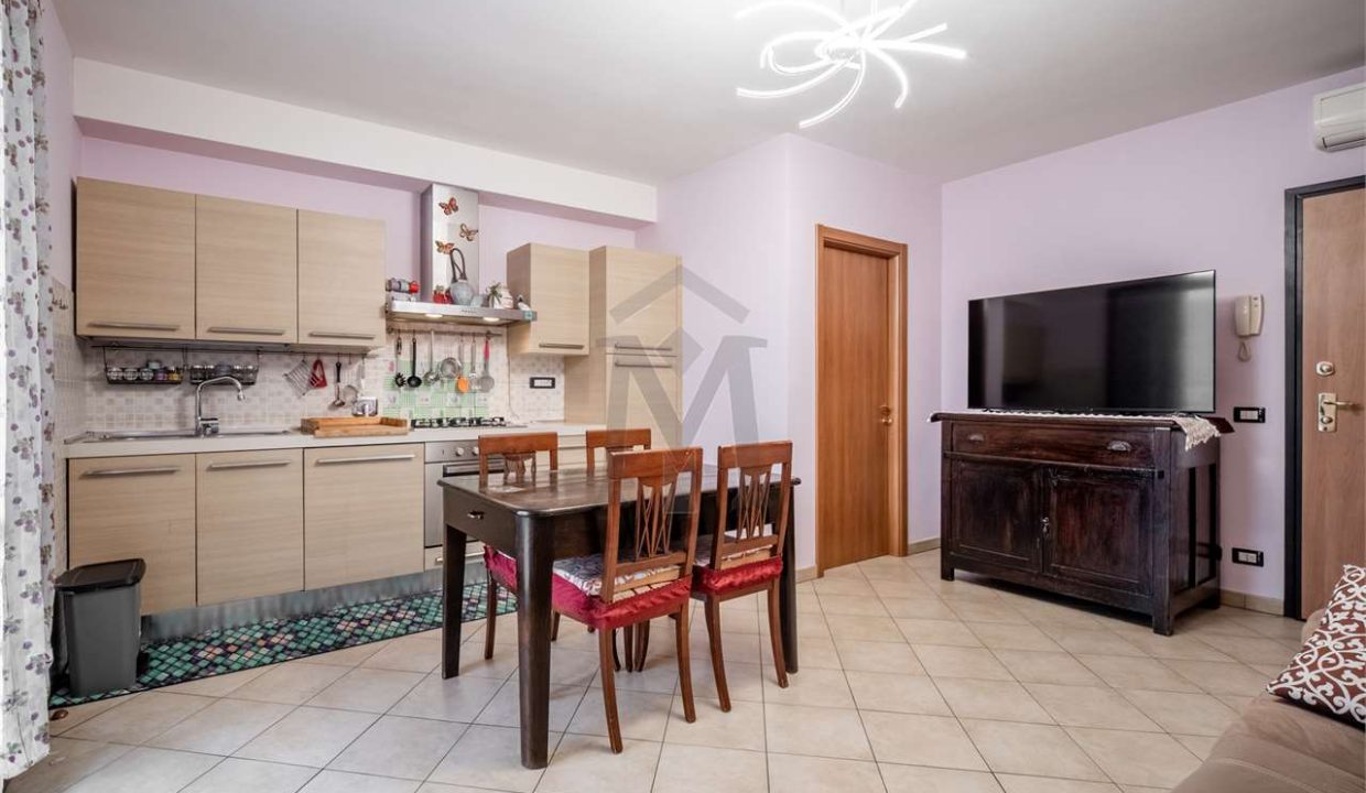 imm_46471-20251110181109-1280-