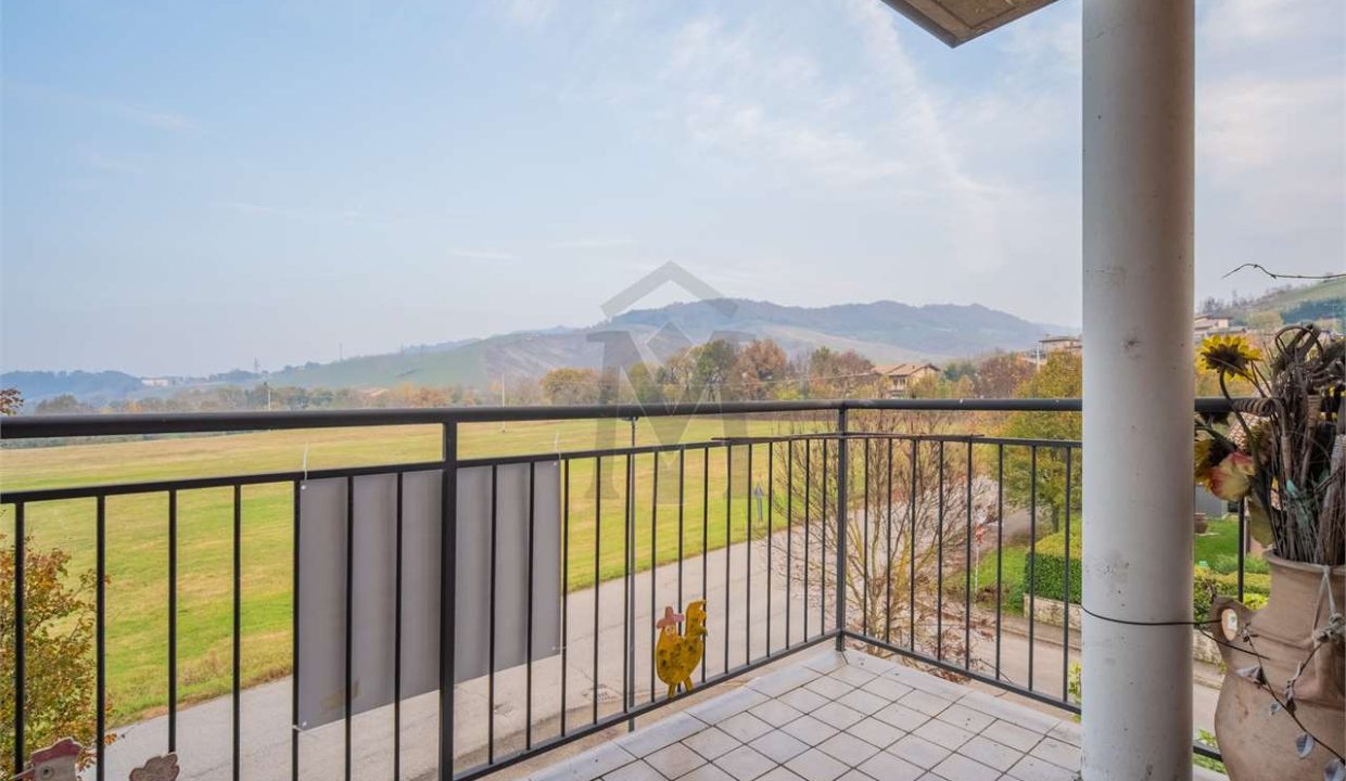 imm_46479-20251110181135-1280-