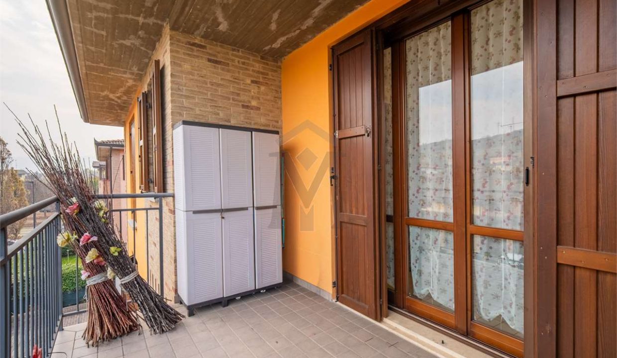 imm_46484-20251110181019-1280-