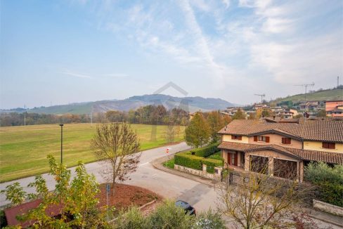 imm_46485-20251110181031-1280-