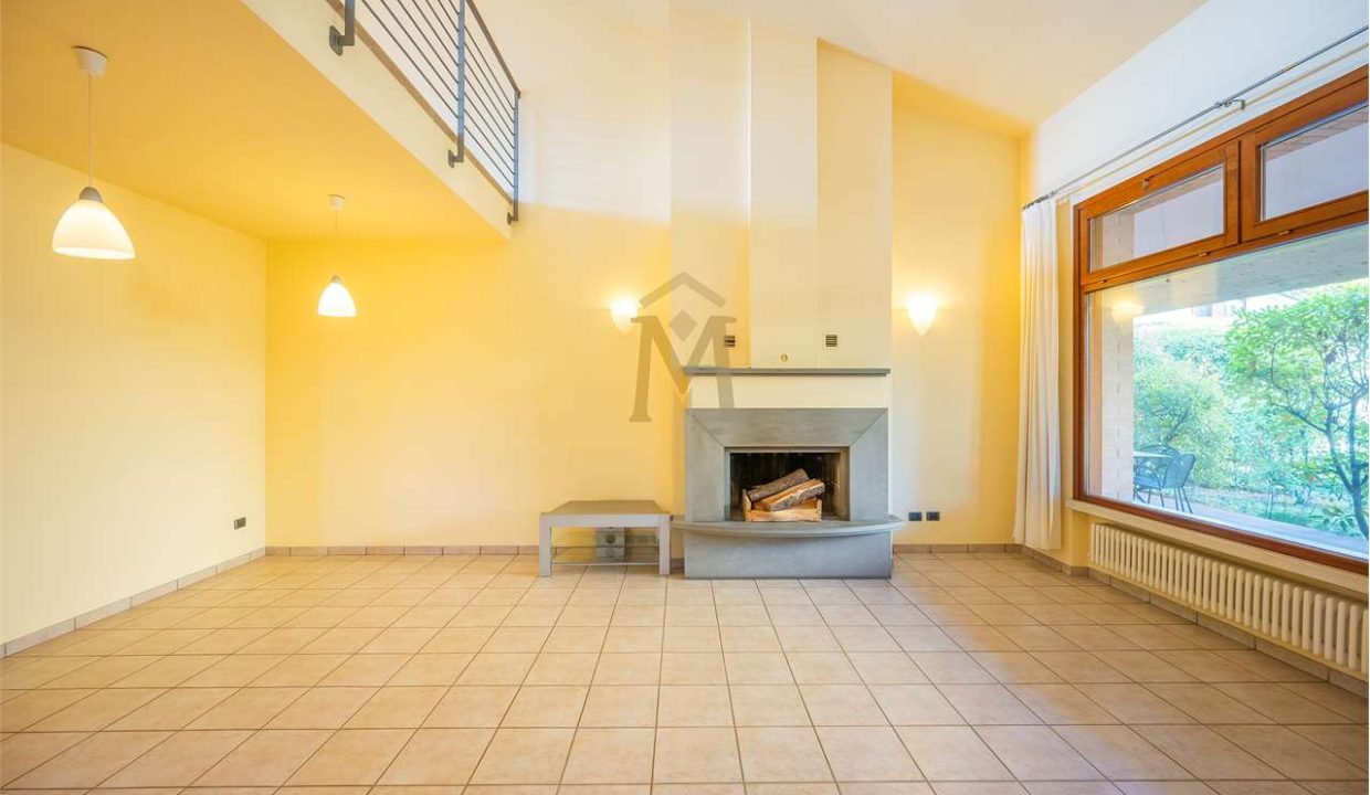 imm_46535-20251118155553-1280-