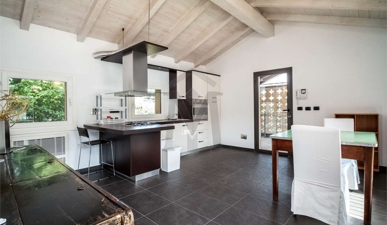 imm_35345-20251120160511-1280-