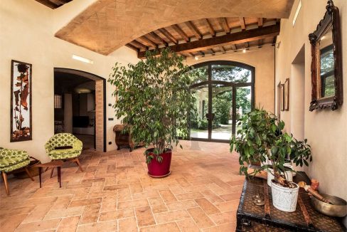 imm_35350-20251120160223-1280-