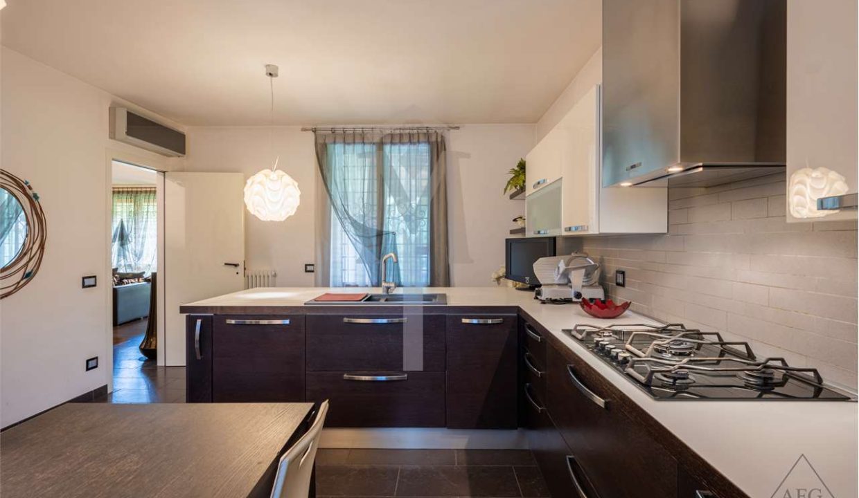 imm_37484-20251013103408-1280-