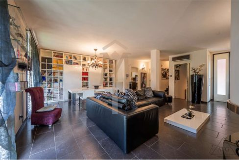 imm_37503-20251013102714-1280-