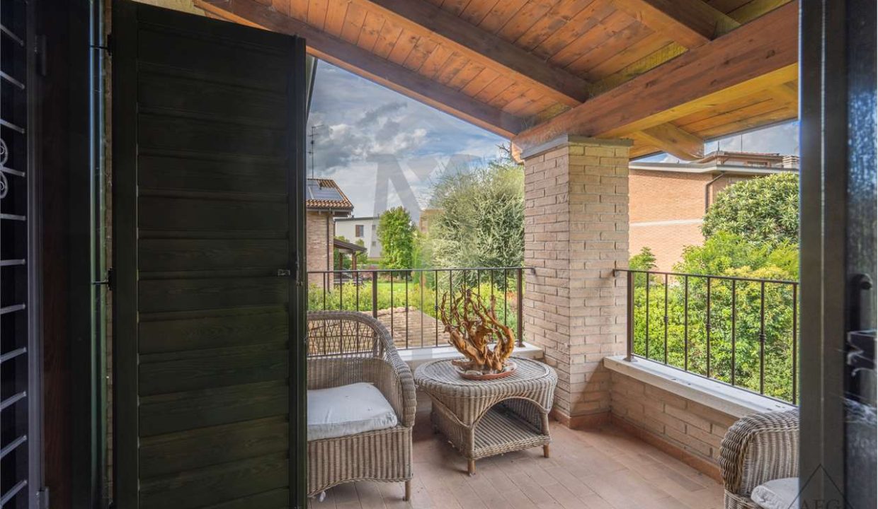 imm_37545-20240927163345-1280-