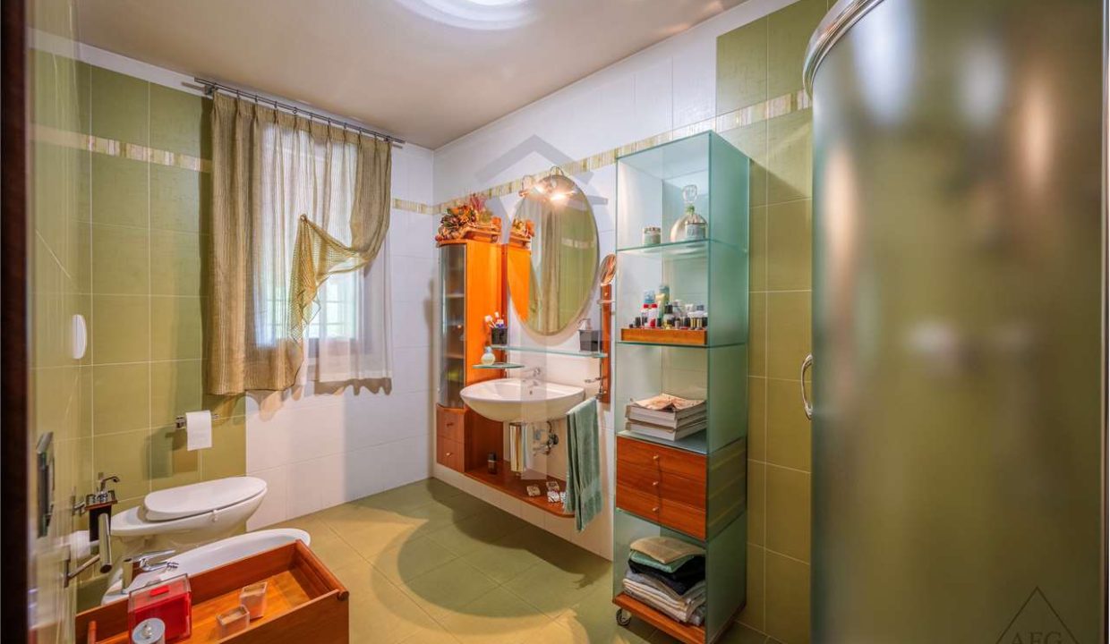 imm_37551-20251013103027-1280-