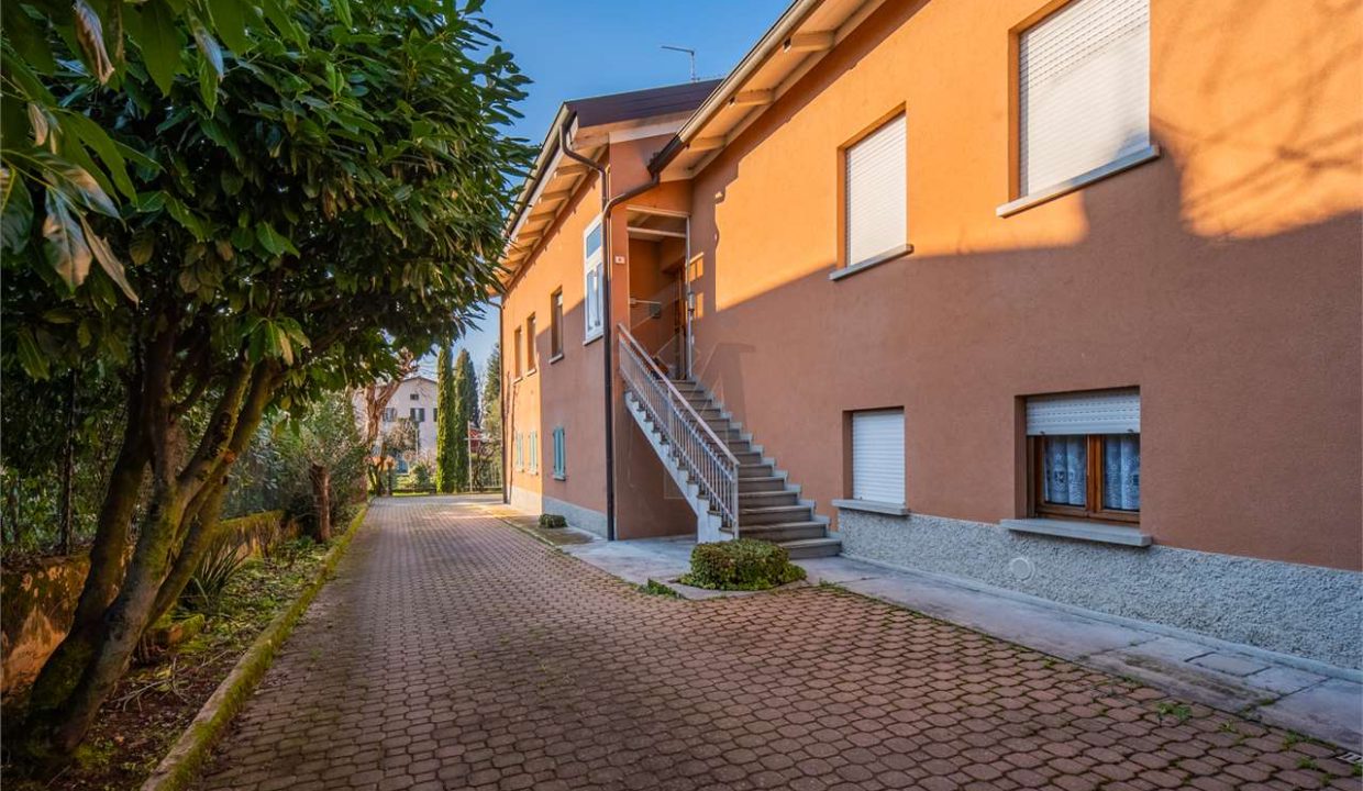 imm_39933-20251003190456-1280-