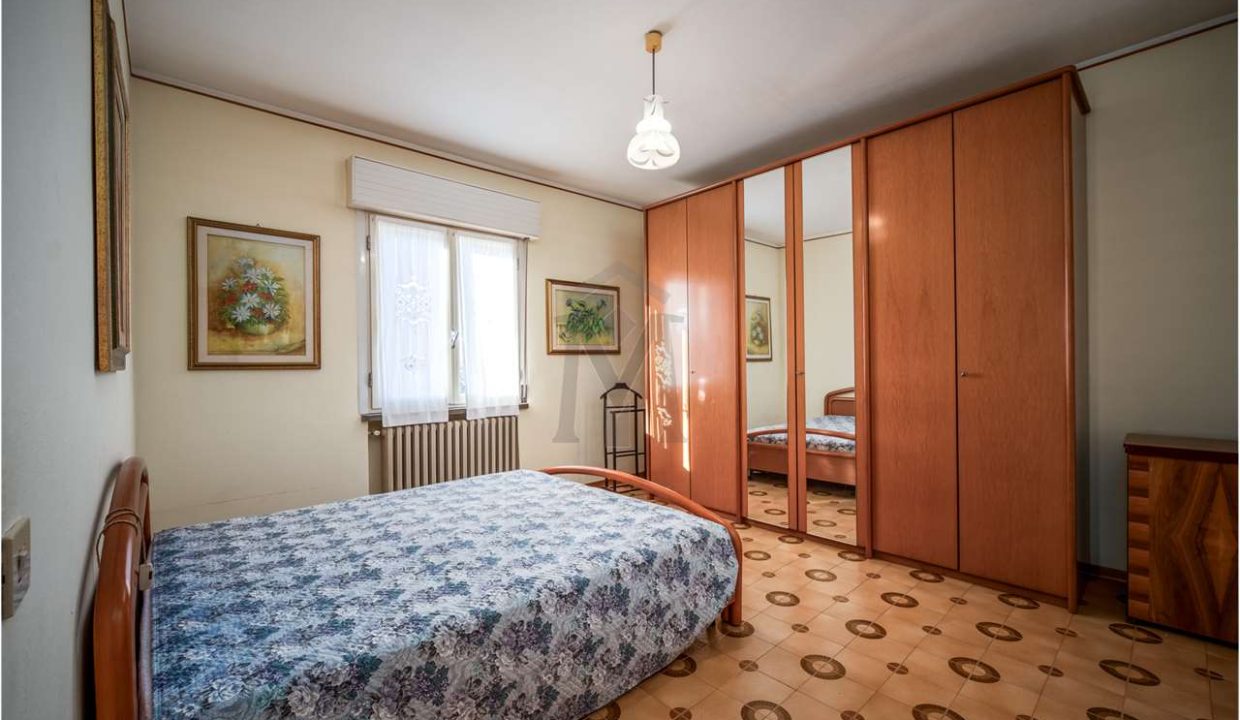 imm_39950-20250825174352-1280-