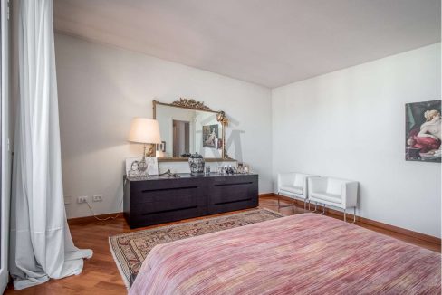 imm_40767-20250313162135-1280-