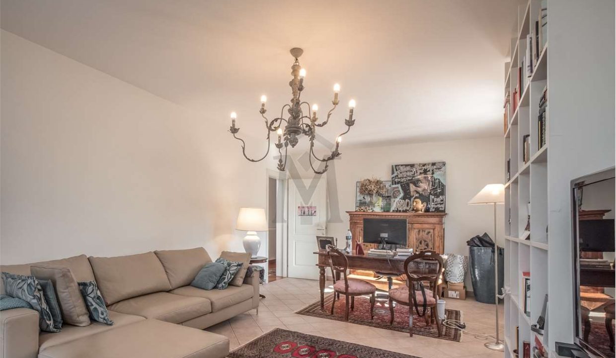 imm_40774-20250313160835-1280-