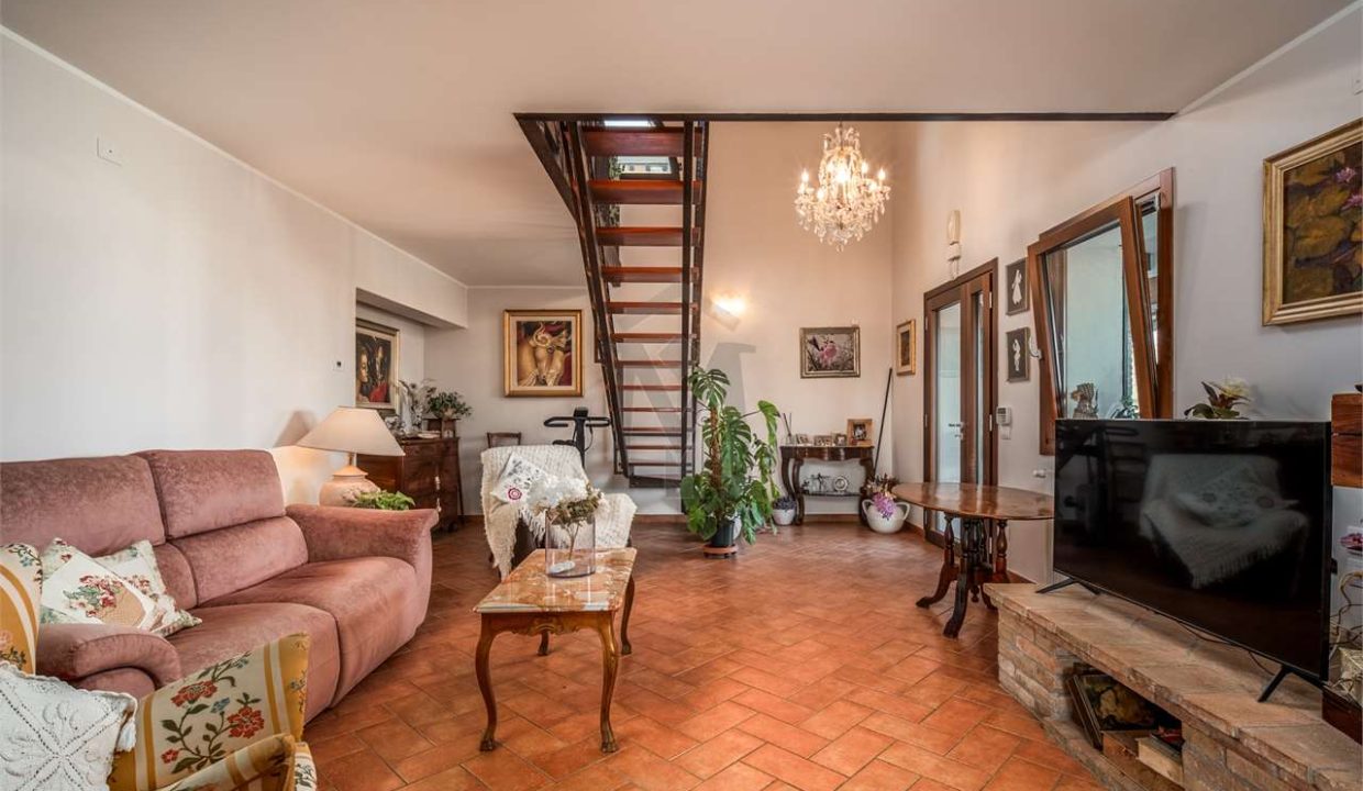 imm_41414-20250414120114-1280-