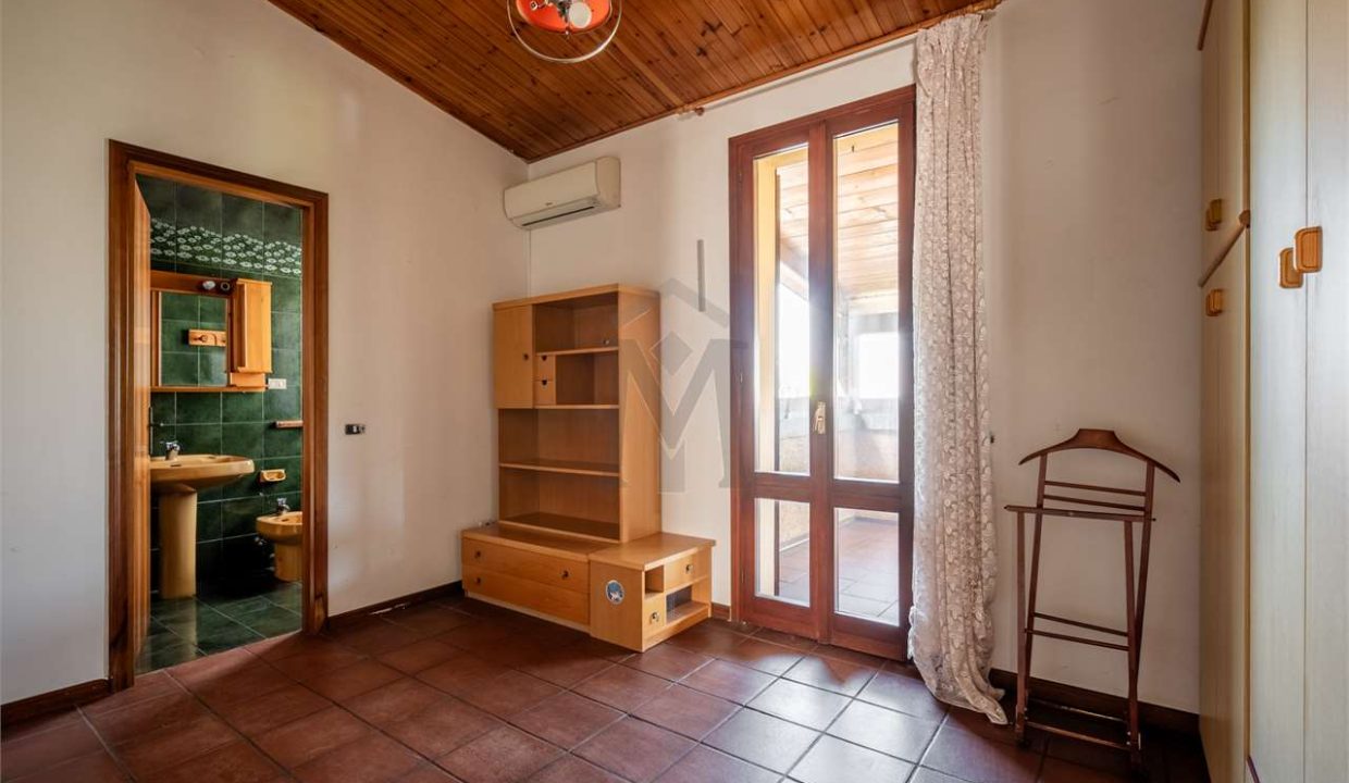 imm_42744-20250506190504-1280-