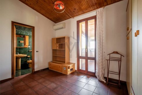 imm_42744-20250506190504-1280-