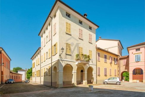 imm_42939-20250508164019-1280-