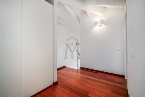 imm_42962-20250508152506-1280-