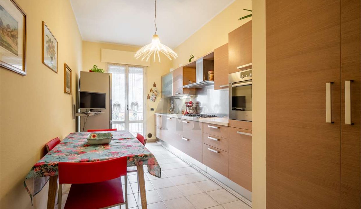 imm_43002-20250825174630-1280-