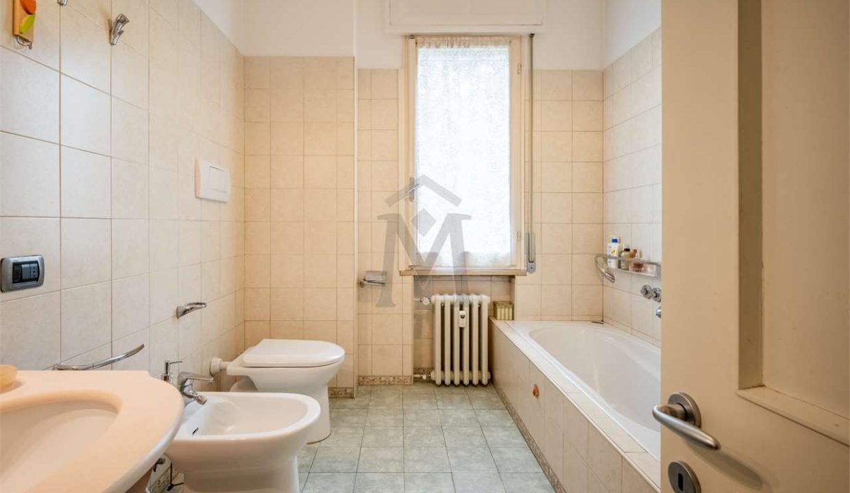 imm_43011-20250514161334-1280-