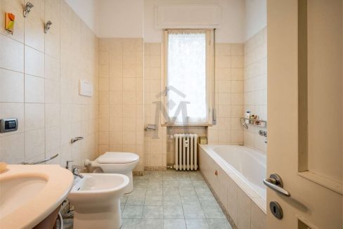 imm_43011-20250514161334-1280-