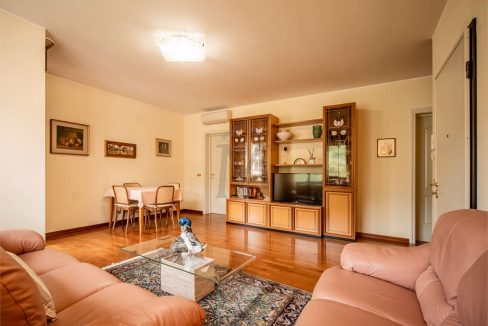 imm_43499-20250616181119-1280-