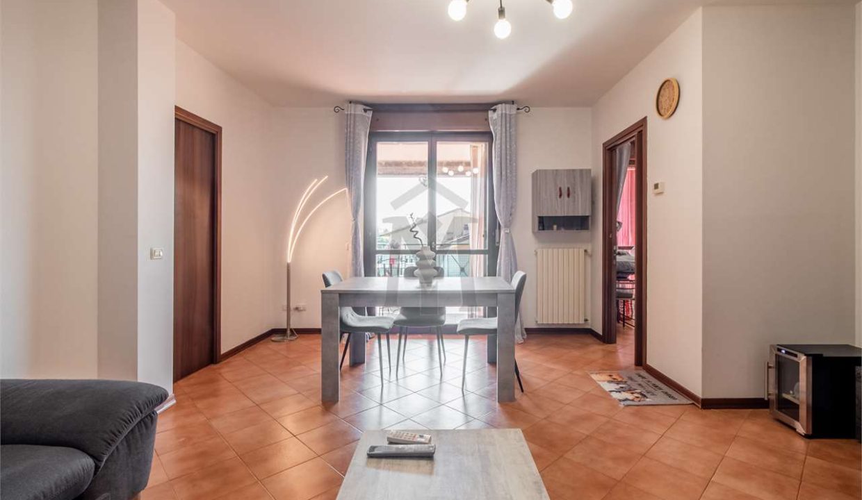 imm_43638-20250625160609-1280-