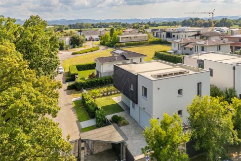 imm_44320-20250731162036-1280-