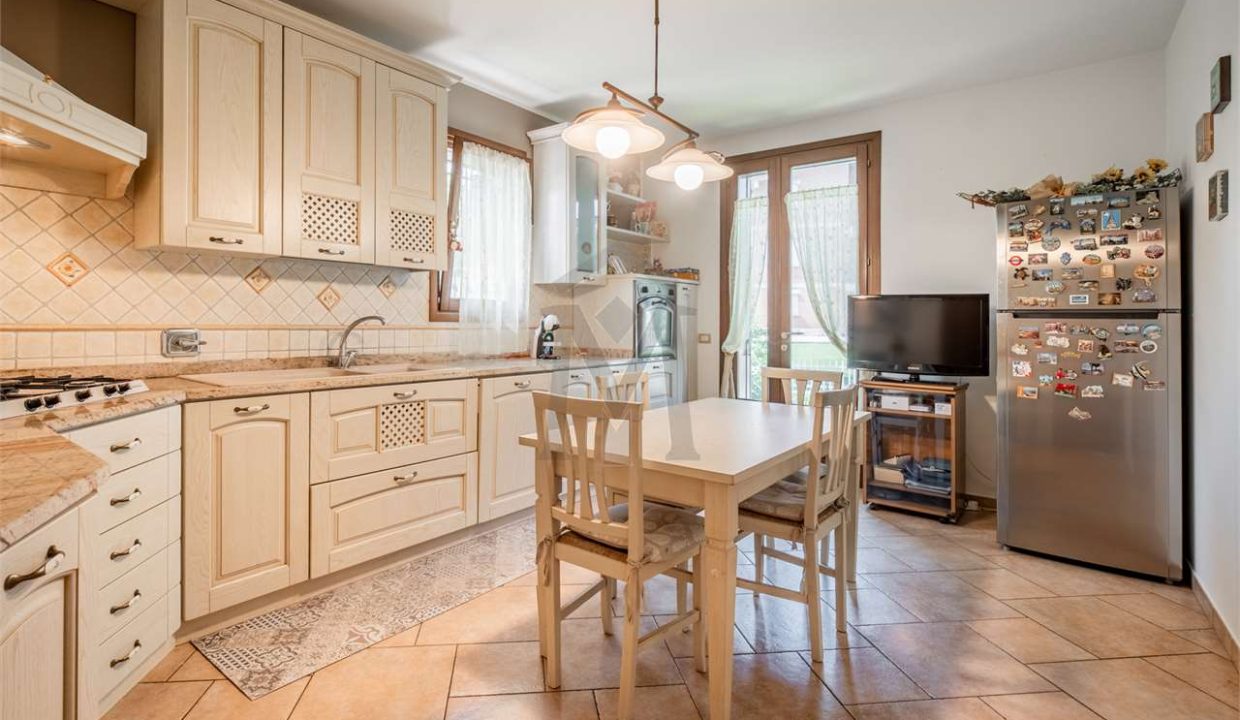 imm_44410-20250801161617-1280-