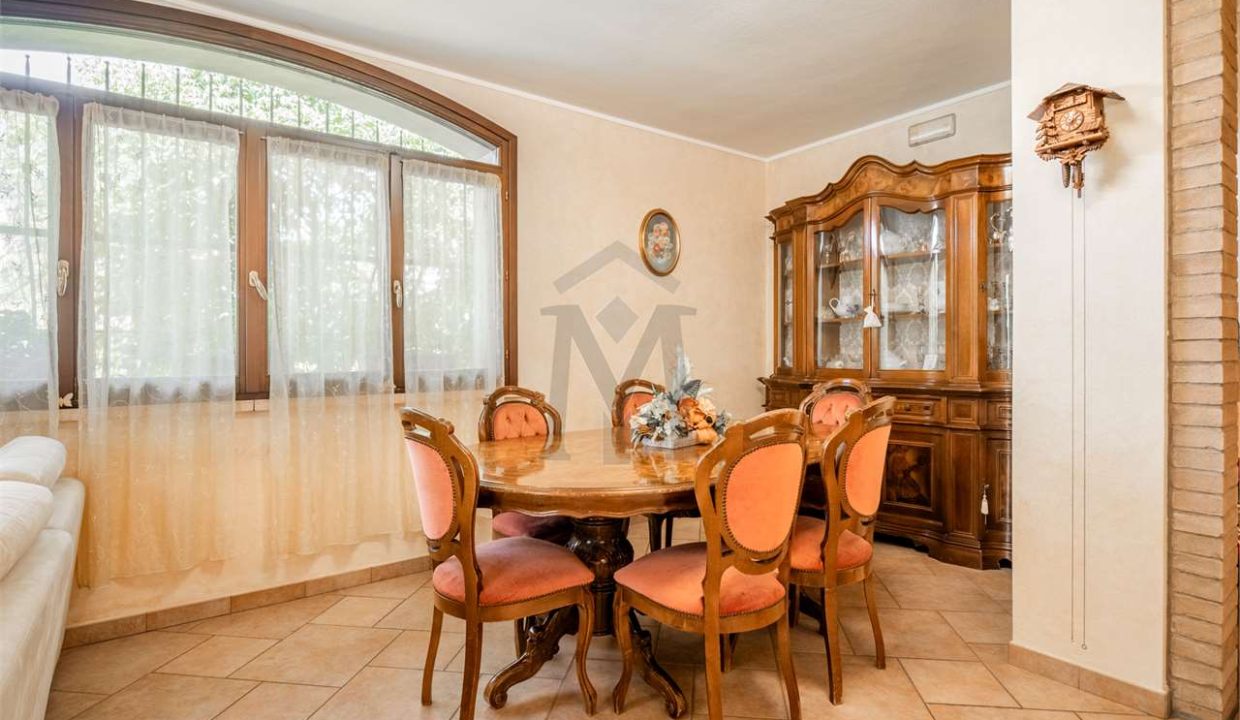 imm_44415-20250801161516-1280-