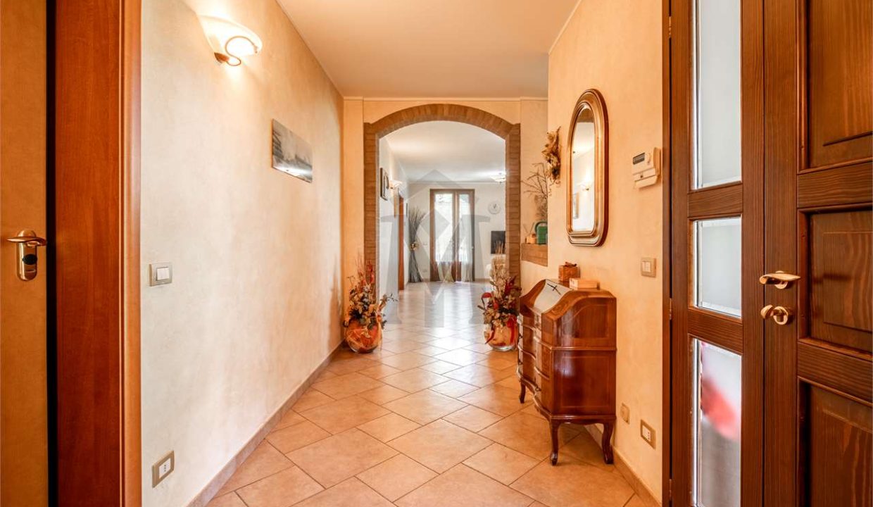 imm_44417-20250801161532-1280-