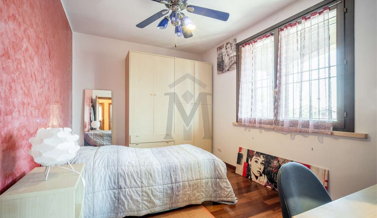 imm_44419-20250801171855-1280-