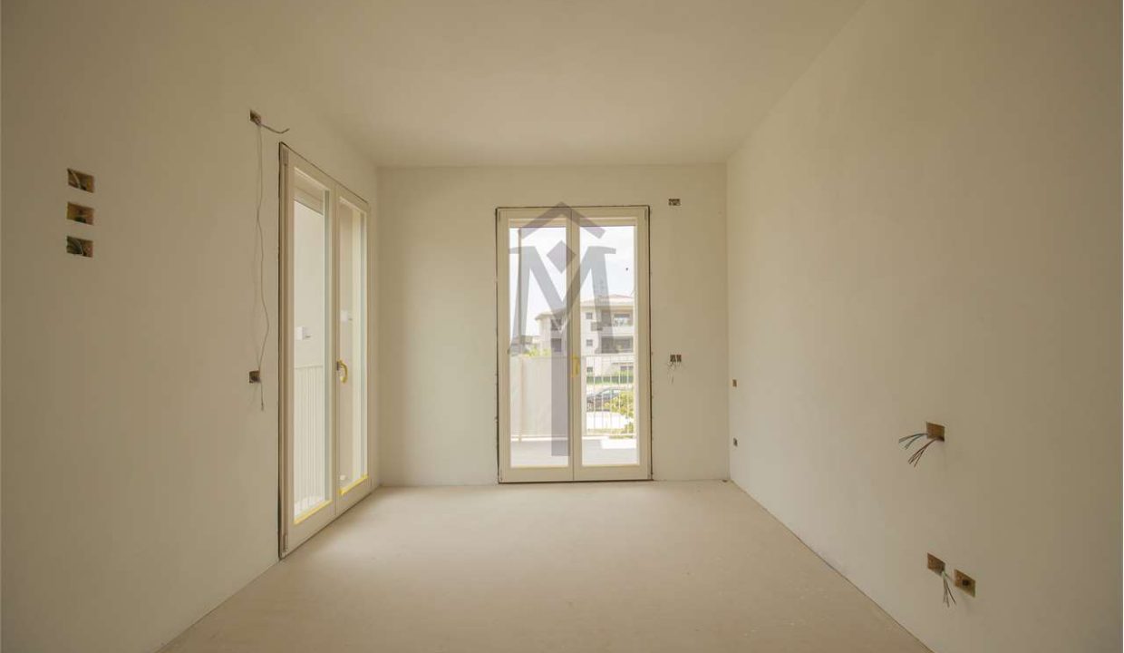 imm_44588-20250806190922-1280-