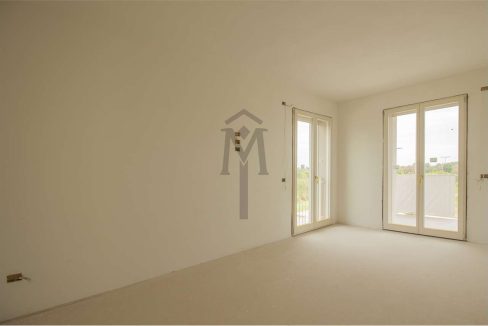 imm_44593-20250806190948-1280-