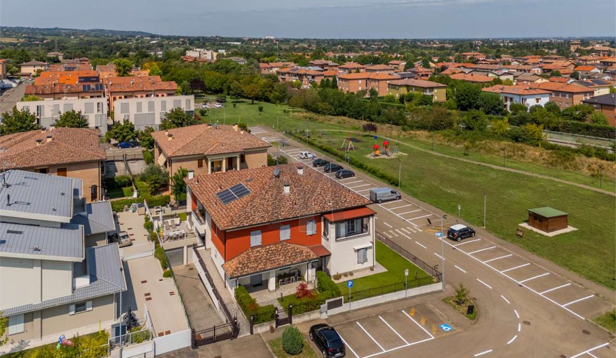 imm_44641-20250808122934-1280-