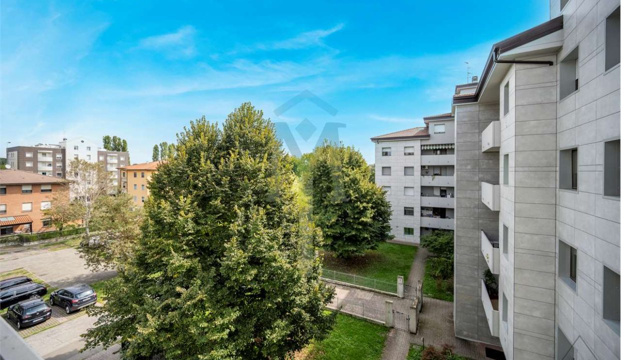 imm_44820-20250912101006-1280-