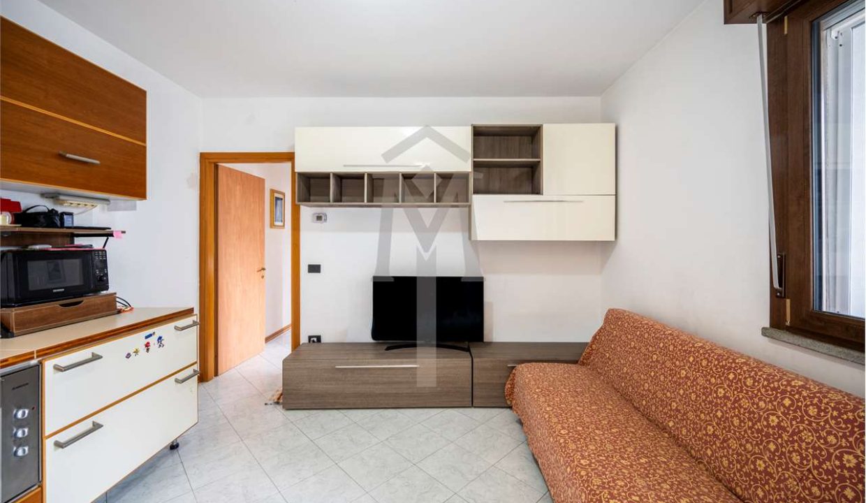 imm_44827-20250912100643-1280-