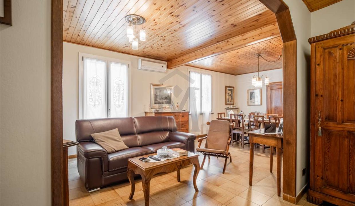 imm_45010-20250922093243-1280-