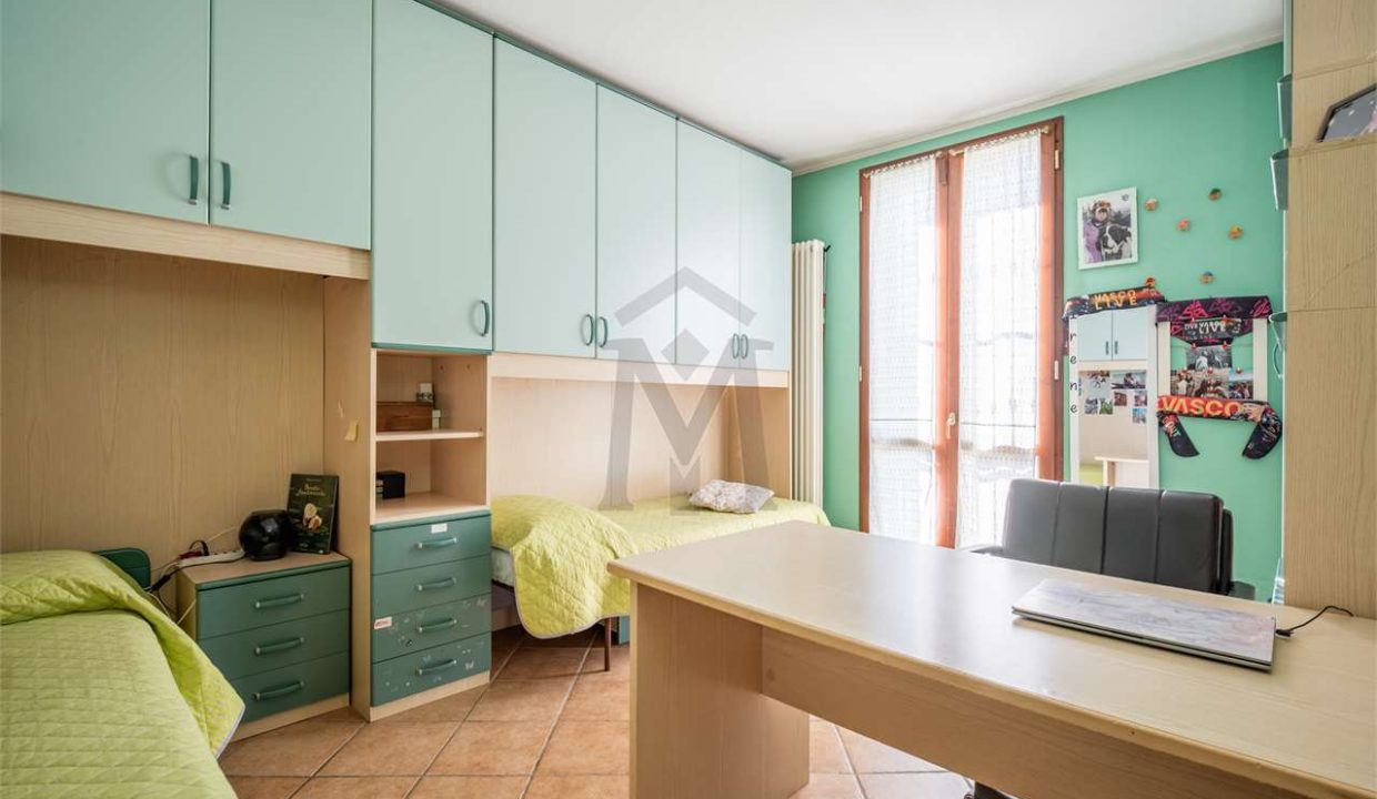 imm_45045-20250922162252-1280-