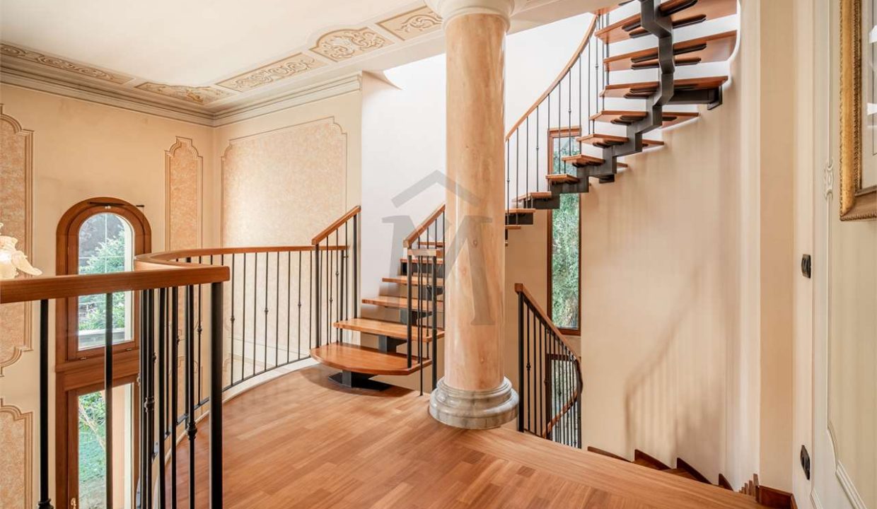 imm_45347-20250929152157-1280-