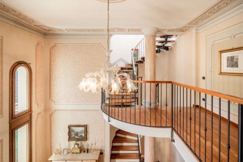 imm_45349-20250929151219-1280-