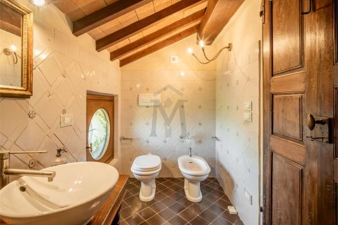 imm_45563-20251009110219-1280-