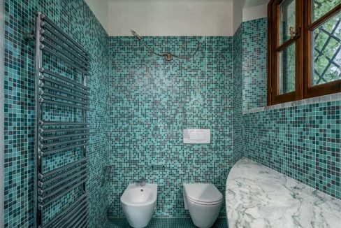 imm_45572-20251009105849-1280-